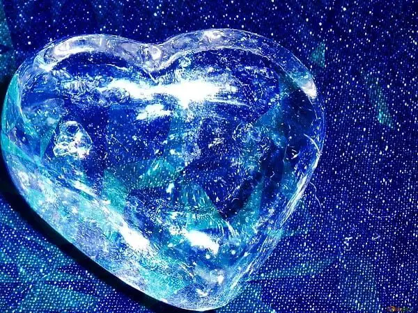 El corazón de cristal - Cuentos de amor